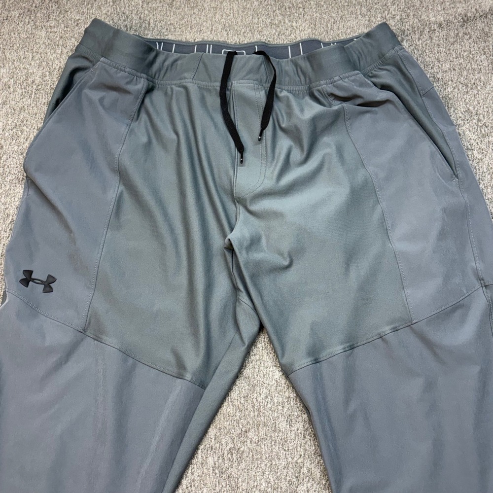 Under Armour Mens Fitted Jogger Pants Gray Tapered Athletic Training XXL 2TG